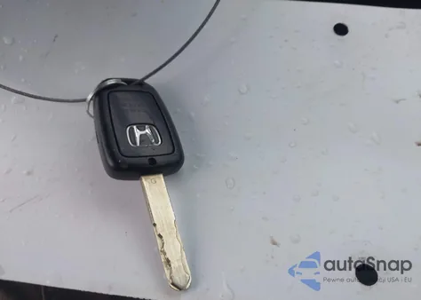 2014 Honda Civic Lx z USA, uszkodzony, nr VIN 19XFB2F53EE270602